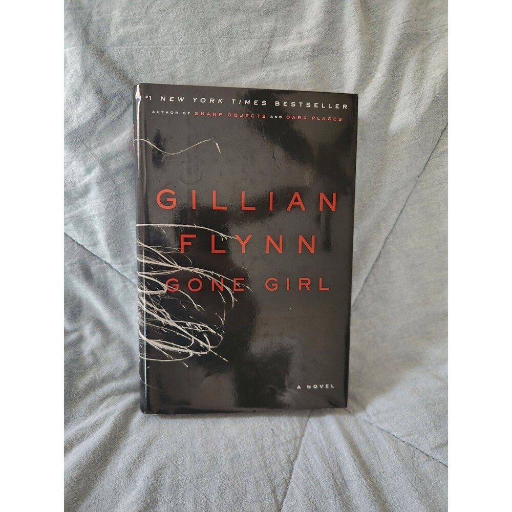 Gillian Flynn Gone Girl: A Novel 2012 Hardcover First Edition w/ Dust Jacket